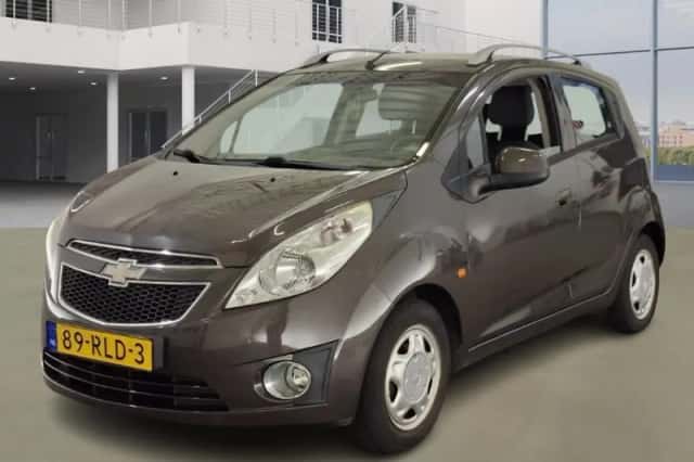Chevrolet Spark (2011) thumbnail 1
