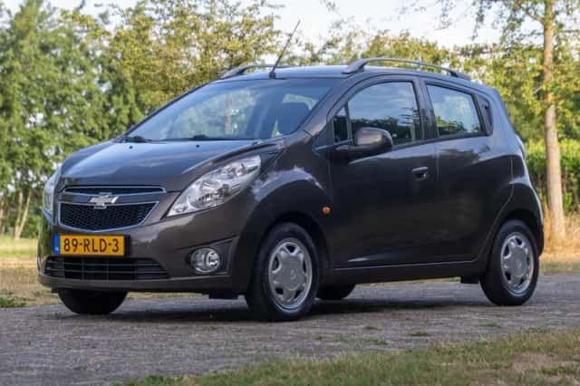 Chevrolet Spark (2011) thumbnail 3