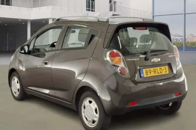 Chevrolet Spark (2011) thumbnail 4