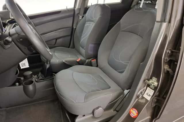Chevrolet Spark (2011) thumbnail 6