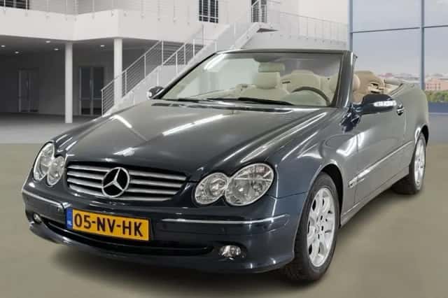 Mercedes-Benz CLK-Klasse (2004) thumbnail 1