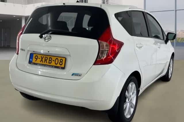 Nissan Note (2014) thumbnail 3