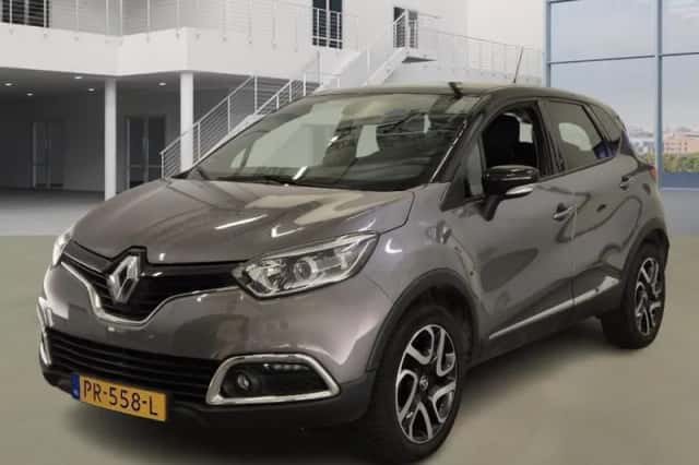 Renault Captur (2017) thumbnail 2