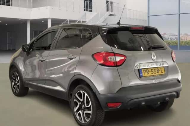 Renault Captur (2017) thumbnail 4