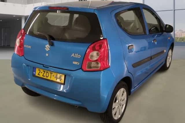 Suzuki Alto (2014) thumbnail 3