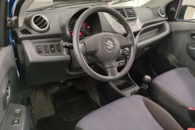 Suzuki Alto (2014) thumbnail 5