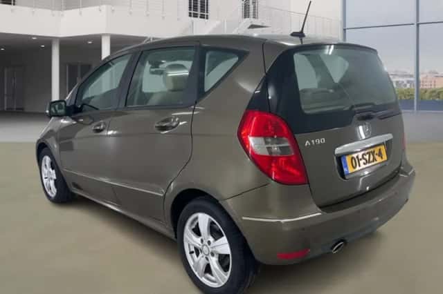 Mercedes-Benz A-Klasse (2011) thumbnail 4