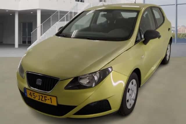 SEAT Ibiza (2009) thumbnail 2