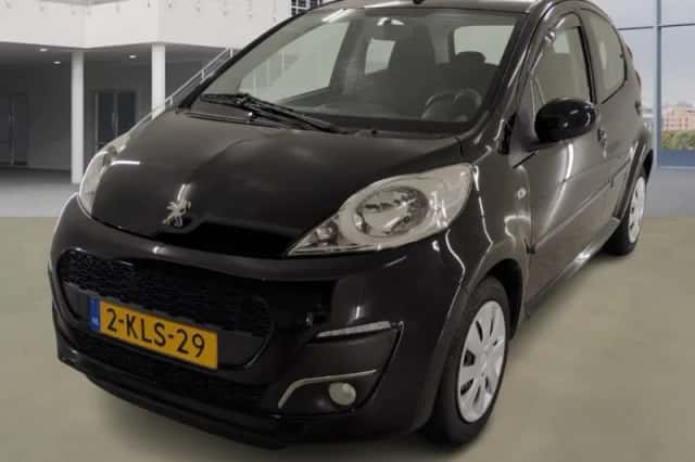Peugeot 107 (2013) thumbnail 2