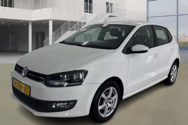 Volkswagen Polo (2013) thumbnail 2