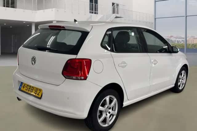 Volkswagen Polo (2013) thumbnail 3
