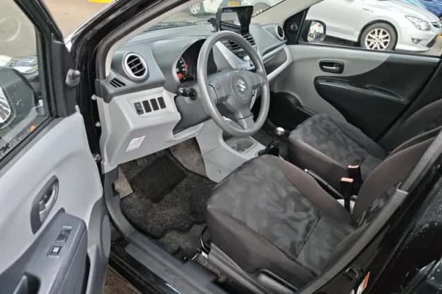 Suzuki Alto (2011) thumbnail 5