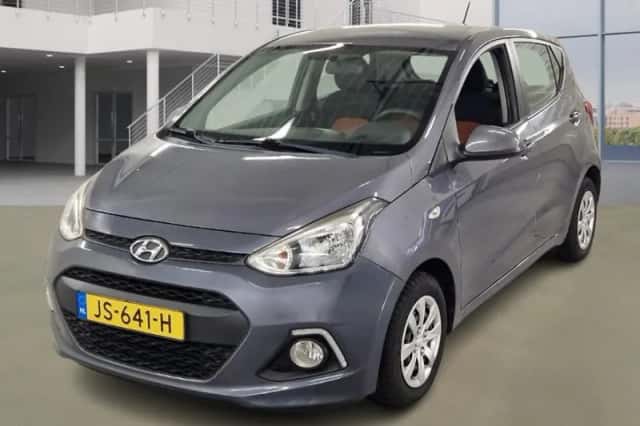 Hyundai i10 (2017) thumbnail 2