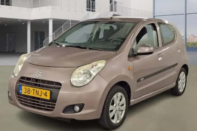 Suzuki Alto (2012) thumbnail 2