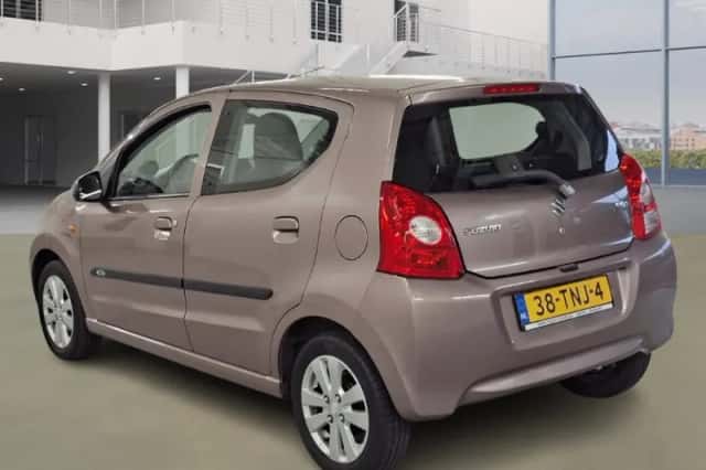 Suzuki Alto (2012) thumbnail 4