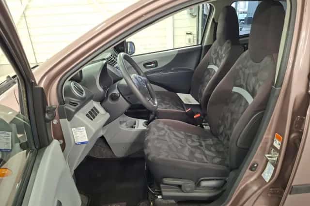 Suzuki Alto (2012) thumbnail 5