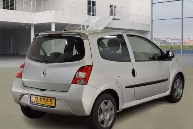 Renault Twingo (2011) thumbnail 3
