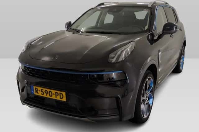 Lynk & Co 01 (2022) thumbnail 2