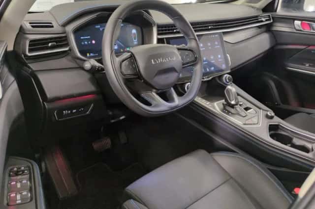 Lynk & Co 01 (2022) thumbnail 5