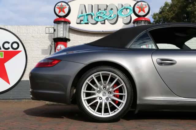 Porsche 911 Carrera (2007) thumbnail 15