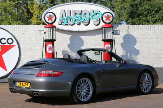 Porsche 911 Carrera (2007) thumbnail 4
