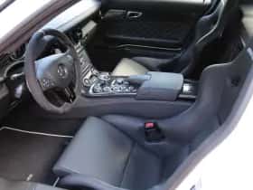 Mercedes-Benz SLS (2014) thumbnail 39
