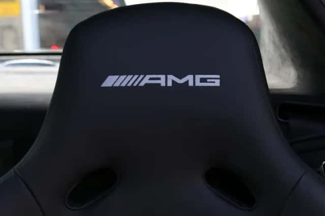 Mercedes-Benz SLS (2014) thumbnail 44