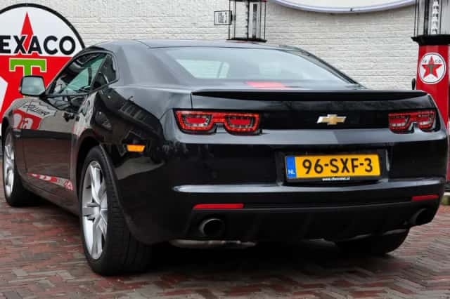 Chevrolet Camaro (2012) thumbnail 6