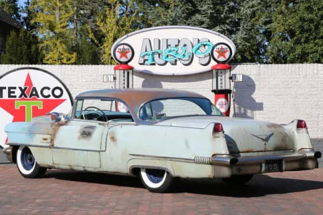 Cadillac Coupe de Ville (1956) thumbnail 3
