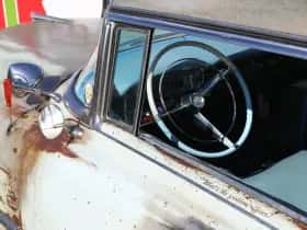 Cadillac Coupe de Ville (1956) thumbnail 31
