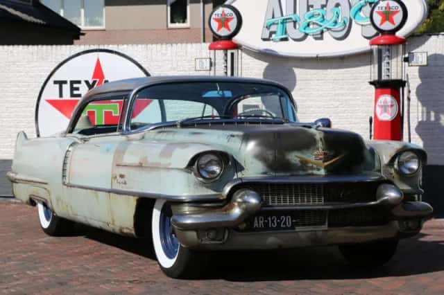 Cadillac Coupe de Ville (1956) thumbnail 5
