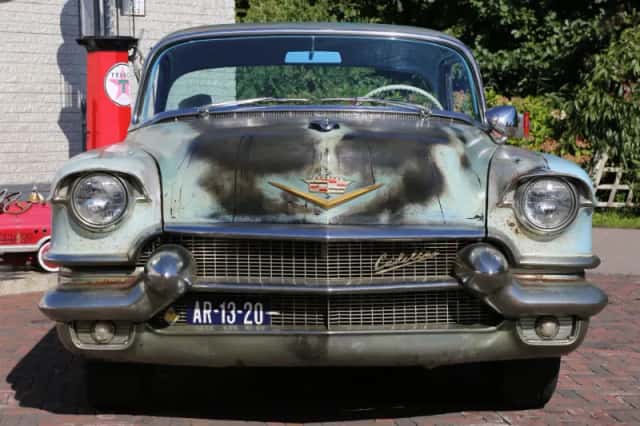Cadillac Coupe de Ville (1956) thumbnail 41
