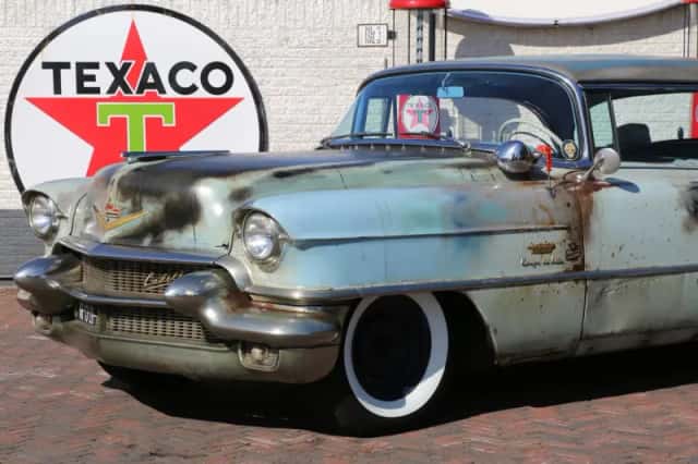 Cadillac Coupe de Ville (1956) thumbnail 7