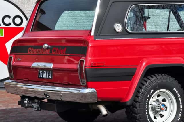 Jeep Cherokee (1980) thumbnail 22