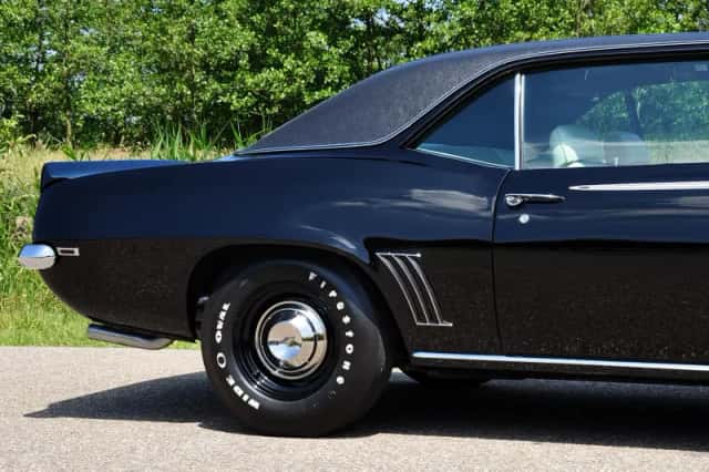 Chevrolet Camaro (1969) thumbnail 43