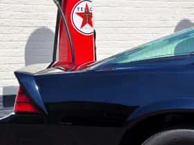 Chevrolet Camaro (1987) thumbnail 19