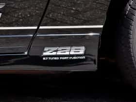 Chevrolet Camaro (1987) thumbnail 20