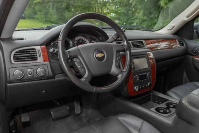Chevrolet Tahoe (2010) thumbnail 15