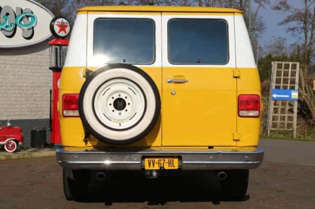 Chevrolet Van (1993) thumbnail 15