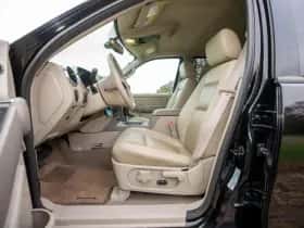Ford Explorer (2006) thumbnail 13