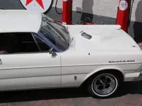 Ford Galaxie (1965) thumbnail 18