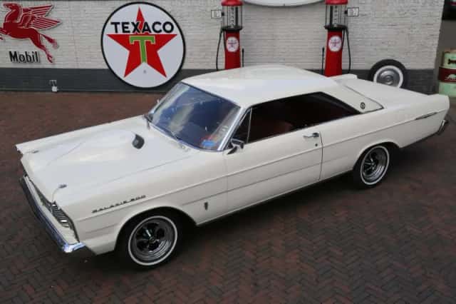 Ford Galaxie (1965) thumbnail 19