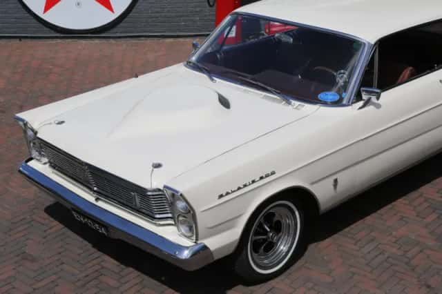 Ford Galaxie (1965) thumbnail 20