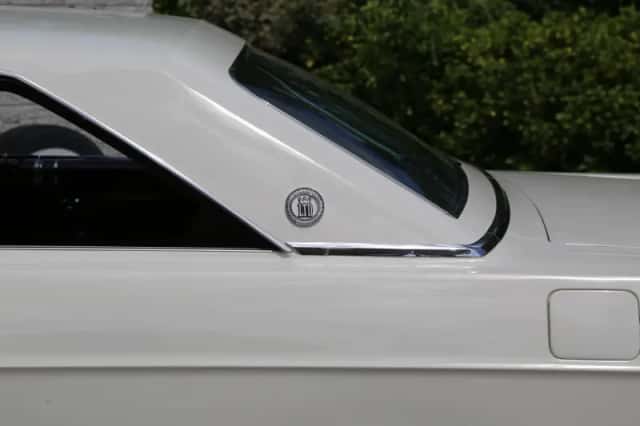 Ford Galaxie (1965) thumbnail 24