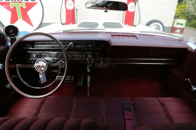 Ford Galaxie (1965) thumbnail 30