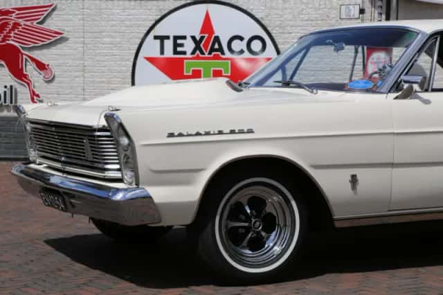 Ford Galaxie (1965) thumbnail 7