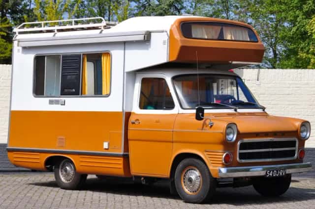 Ford Transit (1974) thumbnail 2