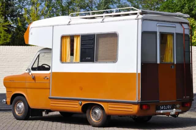 Ford Transit (1974) thumbnail 3