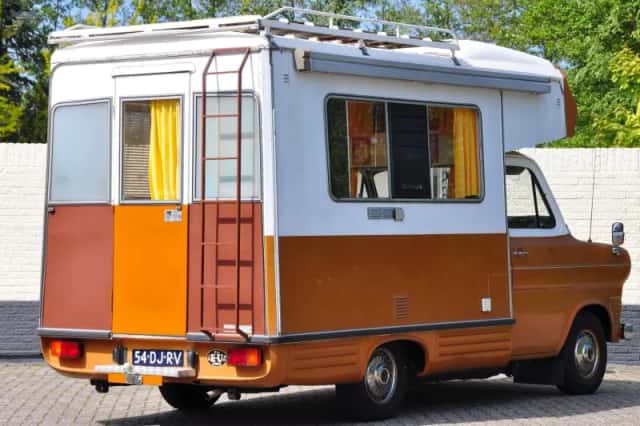 Ford Transit (1974) thumbnail 4