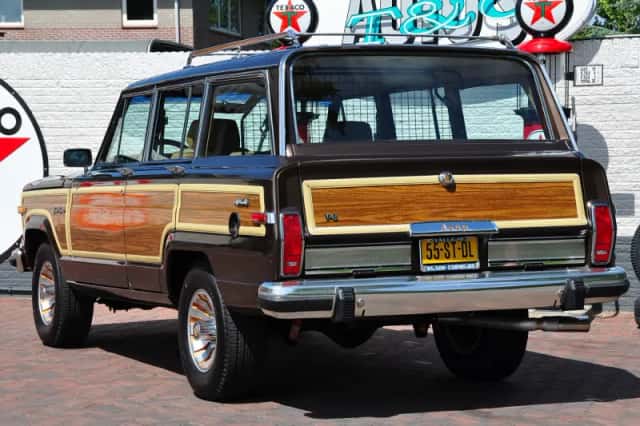 Jeep Wagoneer (1987) thumbnail 6